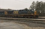 CSX 5312 hustles by